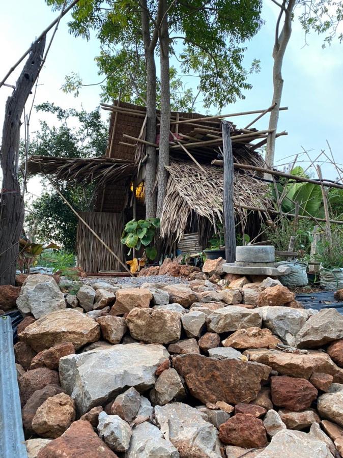 Hotel Royal Mountain Hut Ratchaburi Zewnętrze zdjęcie