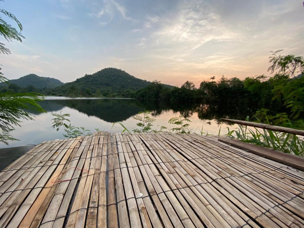 Hotel Royal Mountain Hut Ratchaburi Zewnętrze zdjęcie