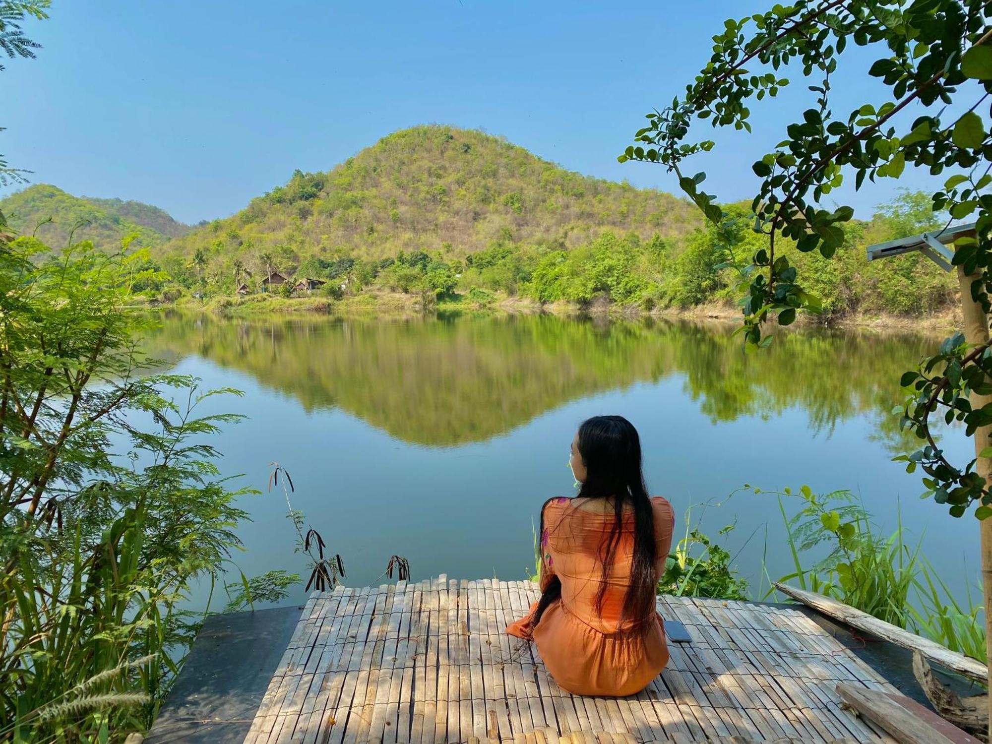 Hotel Royal Mountain Hut Ratchaburi Zewnętrze zdjęcie