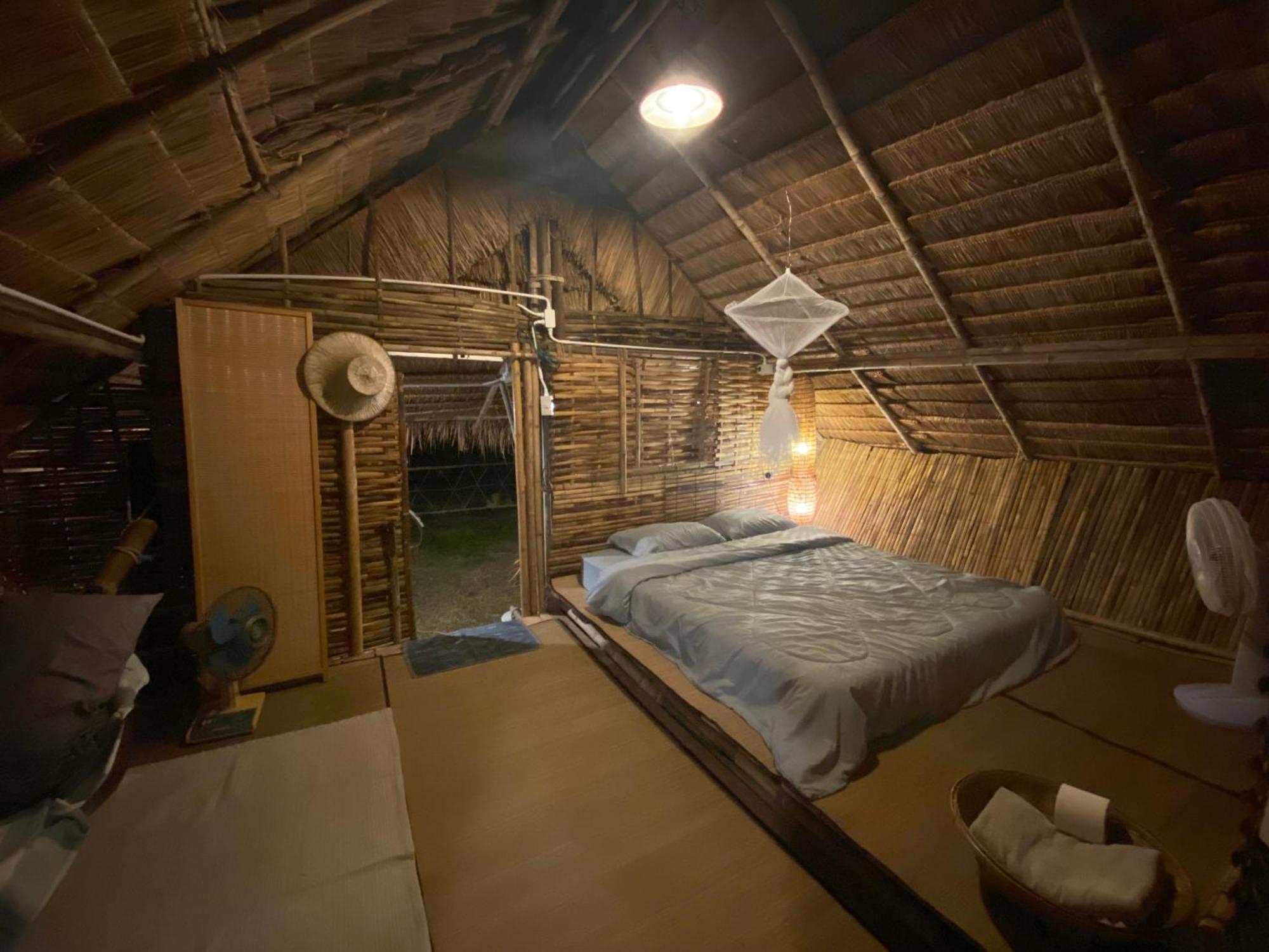 Hotel Royal Mountain Hut Ratchaburi Zewnętrze zdjęcie