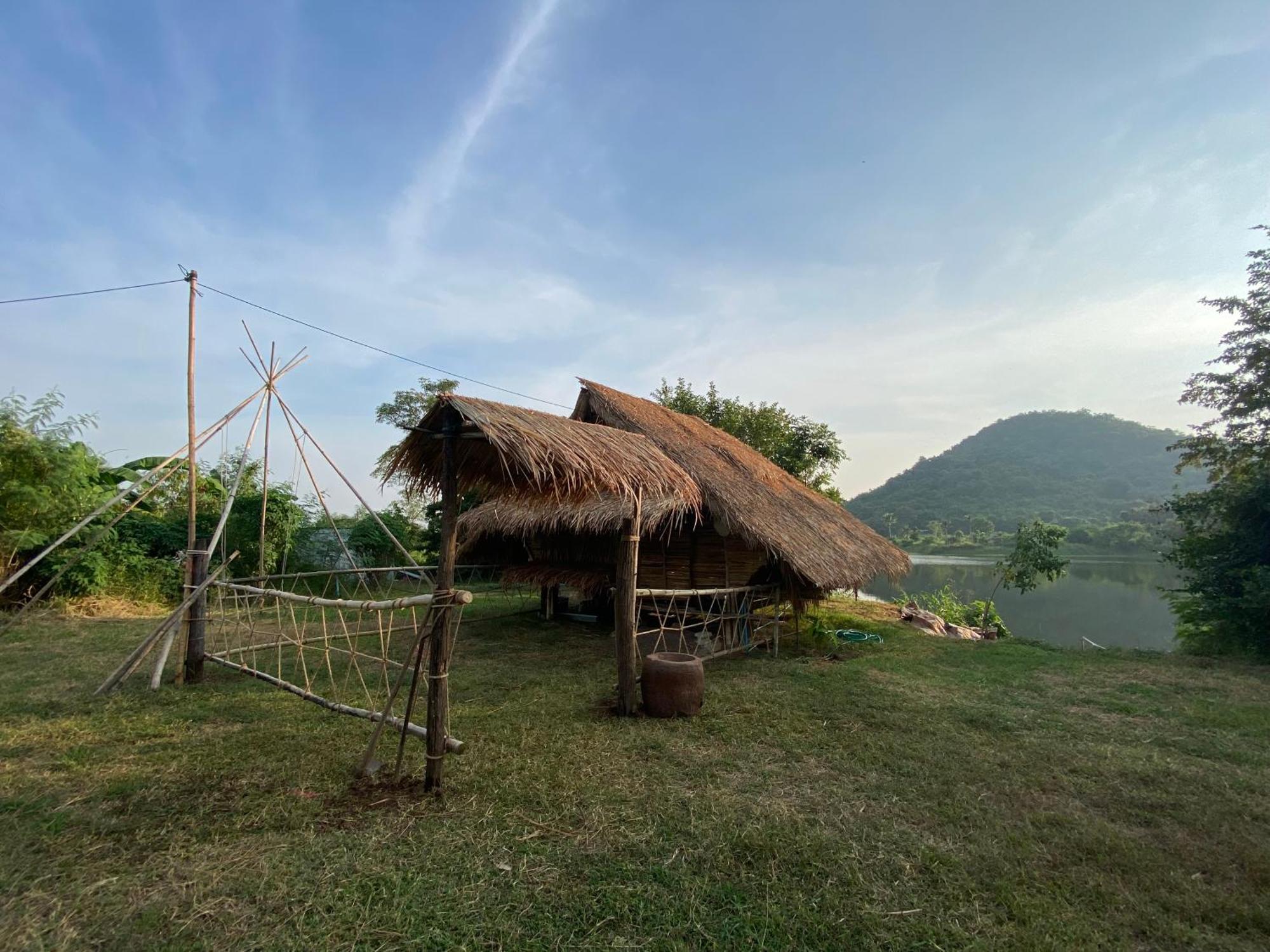 Hotel Royal Mountain Hut Ratchaburi Zewnętrze zdjęcie